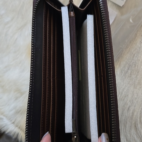 Genuine Leather Wallet - Picture 9 of 9